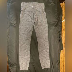 Lululemon leggings